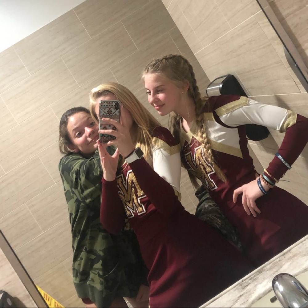 Meet your Posher, Lydia